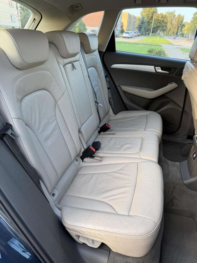 Audi Q5 2010 — photo 25