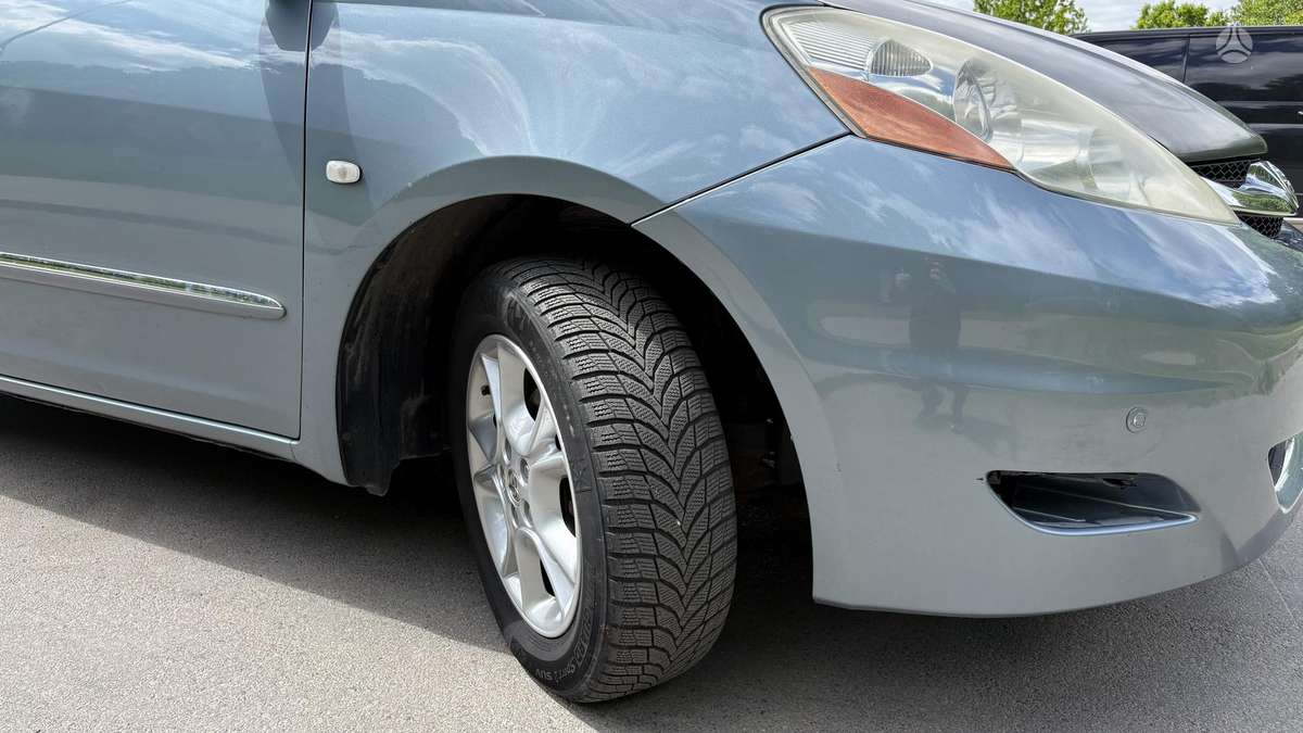 Toyota Sienna 2006 — фото 14