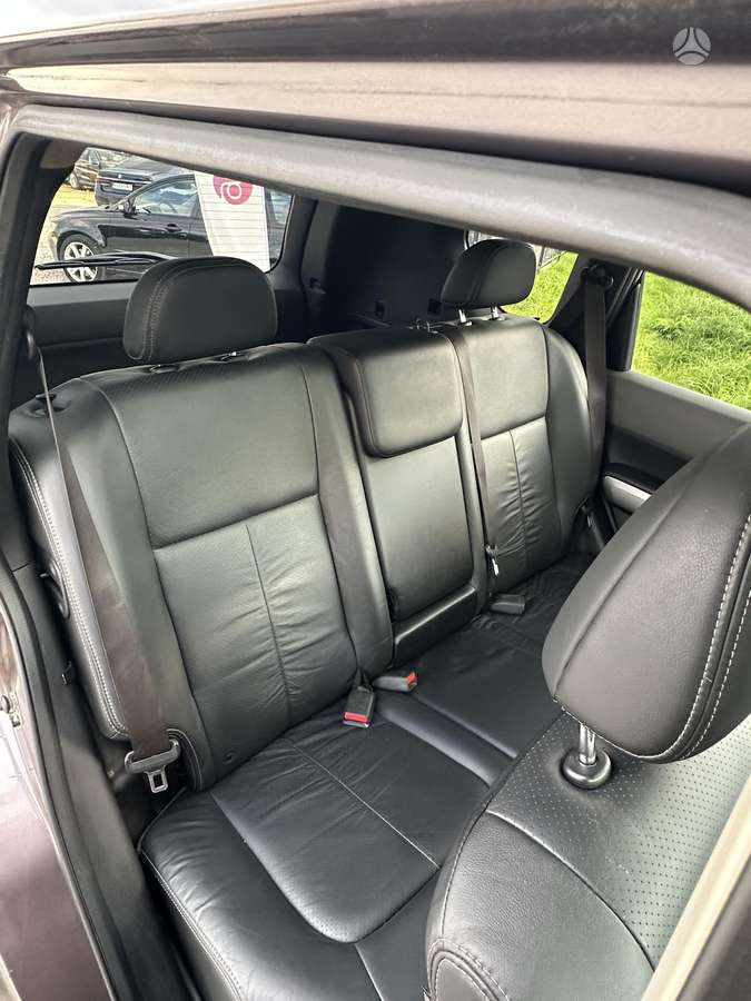 Nissan X-Trail 2009 — photo 10
