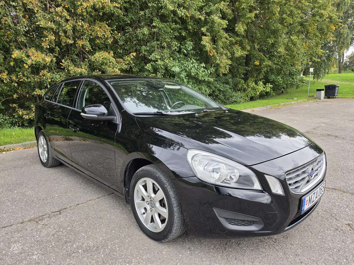 Volvo V60 2012 — авто для ЗСУ з Європи