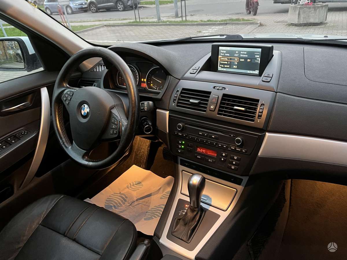 BMW X3 2008 — photo 8