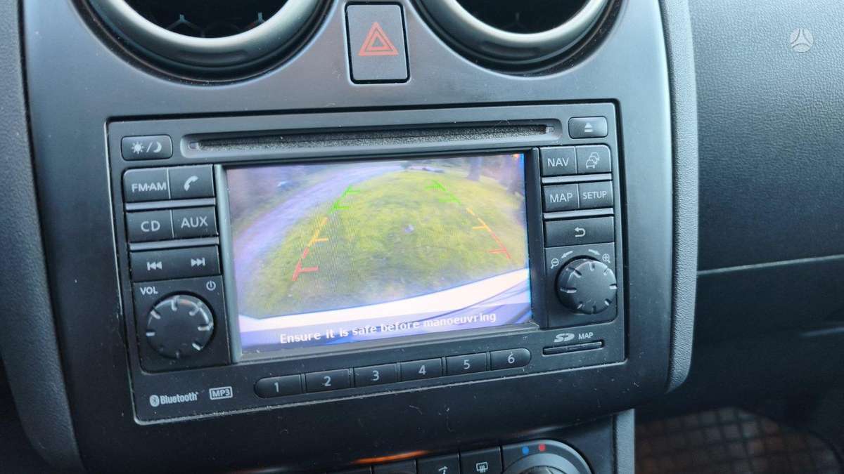Nissan Qashqai 2011 — photo 13