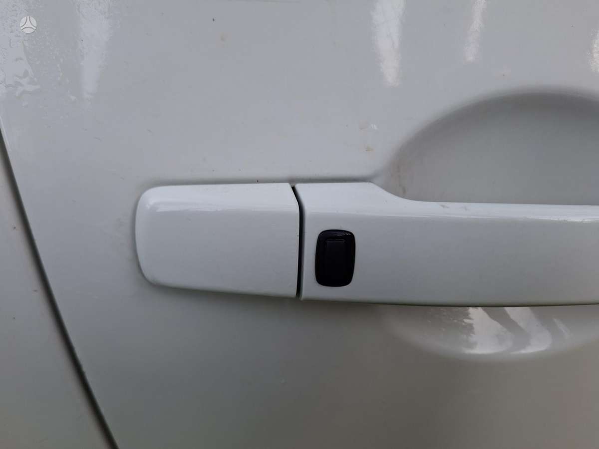 Nissan Qashqai 2011 — photo 15