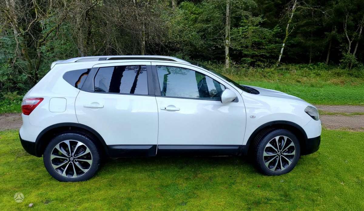 Nissan Qashqai 2011 — photo 6