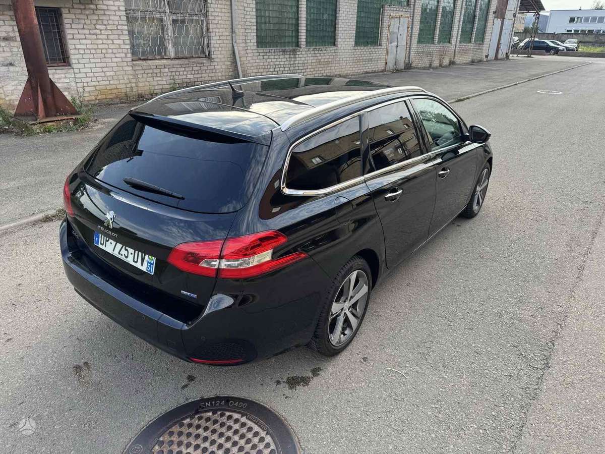 Peugeot 308 2015 — photo 5