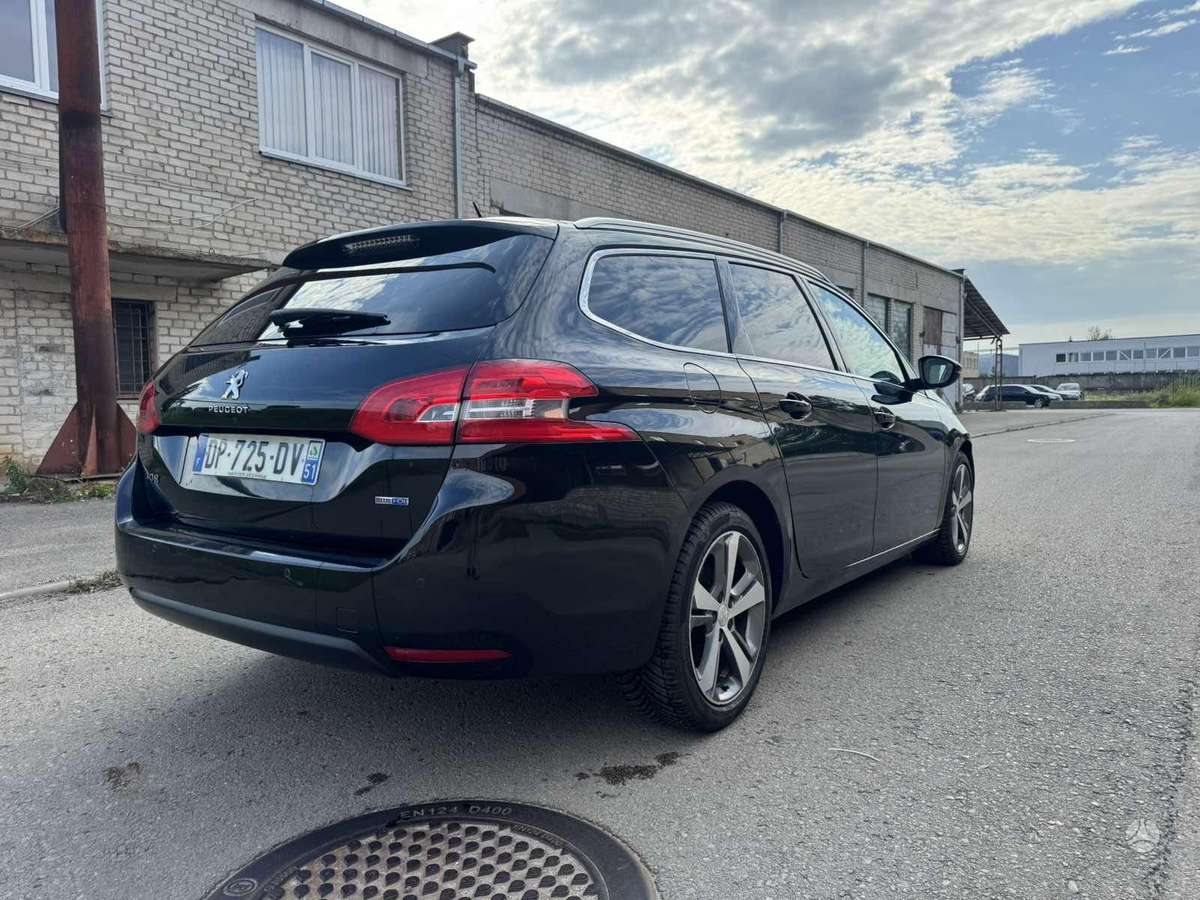 Peugeot 308 2015 — photo 6