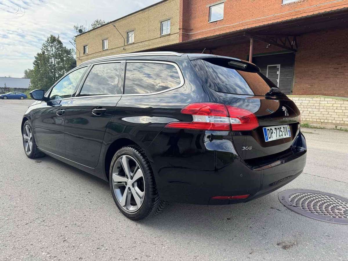 Peugeot 308 2015 — photo 8