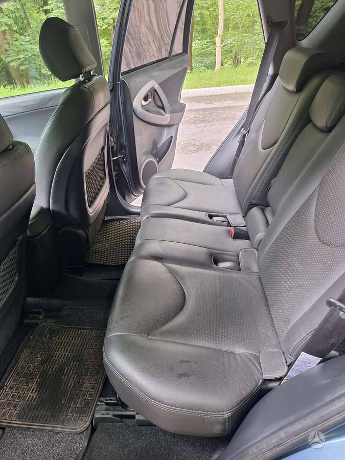 Toyota RAV4 2008 — photo 6
