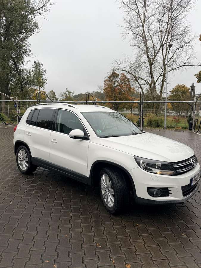 Volkswagen Tiguan 2012 — photo 6