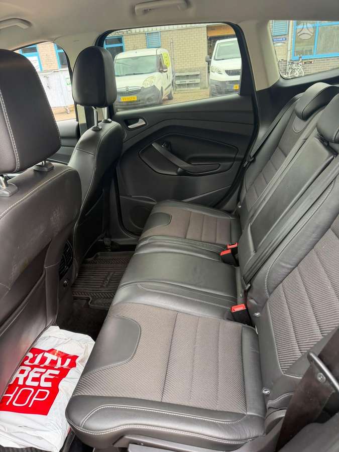 Ford Kuga 2015 — photo 5