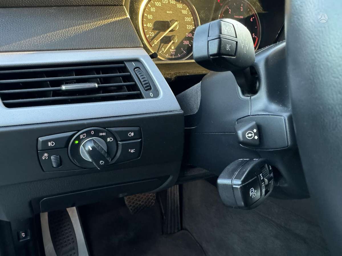 BMW 530 2008 — photo 18