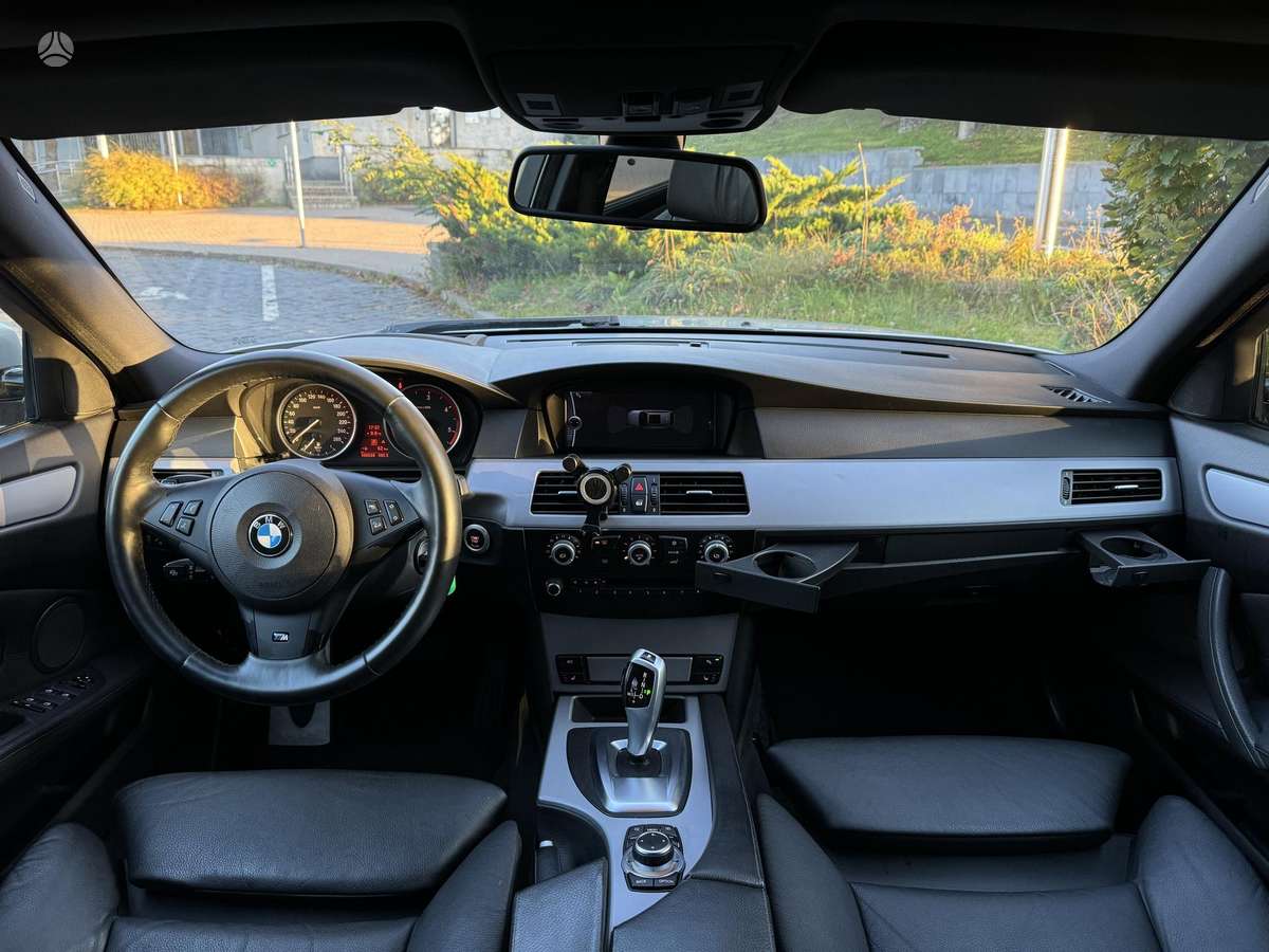 BMW 530 2008 — photo 9