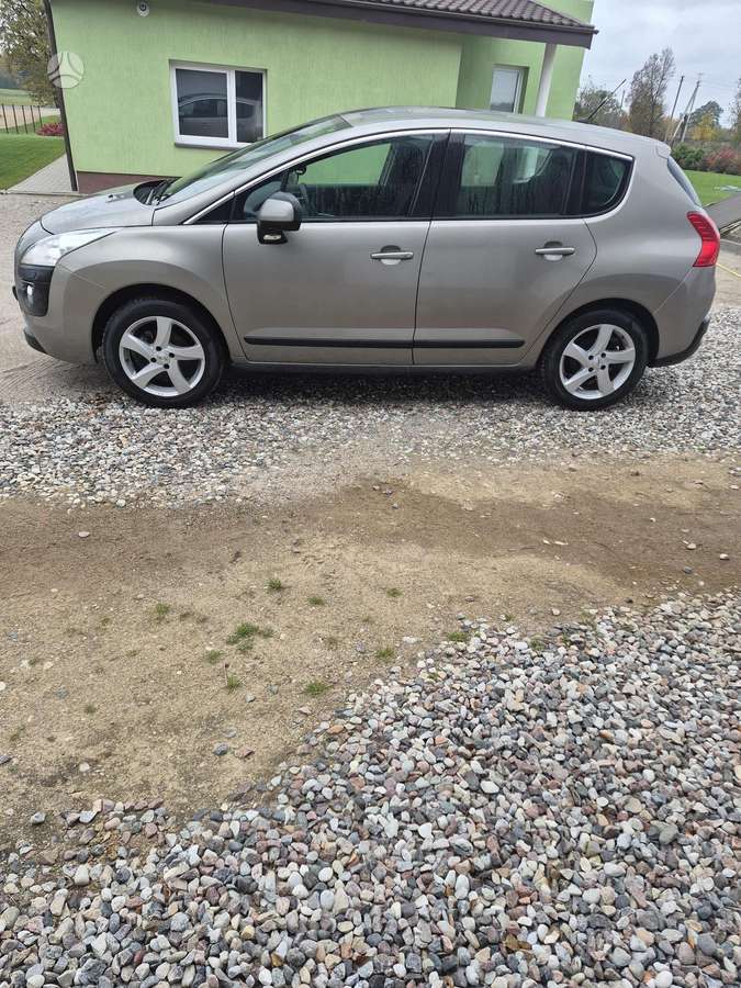 Peugeot 3008 2009 — photo 9