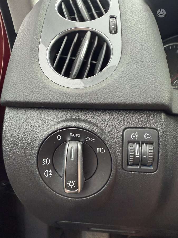 Volkswagen Tiguan 2015 — photo 11