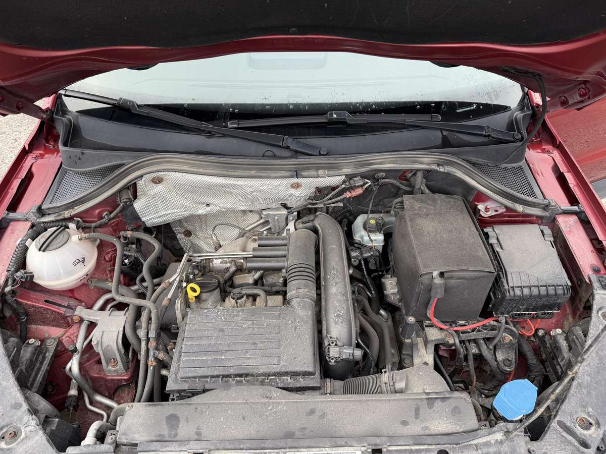Volkswagen Tiguan 2015 — photo 13