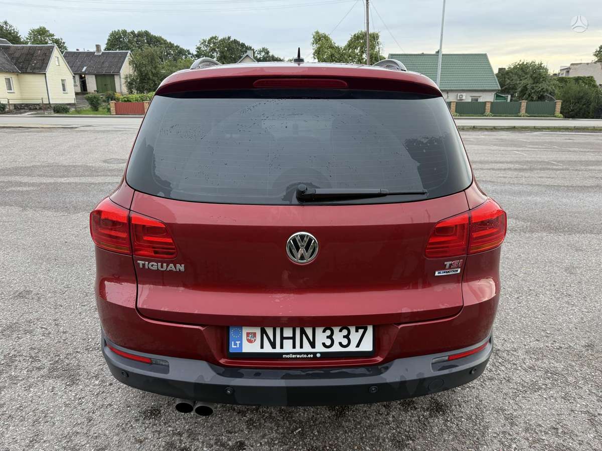 Volkswagen Tiguan 2015 — interior
