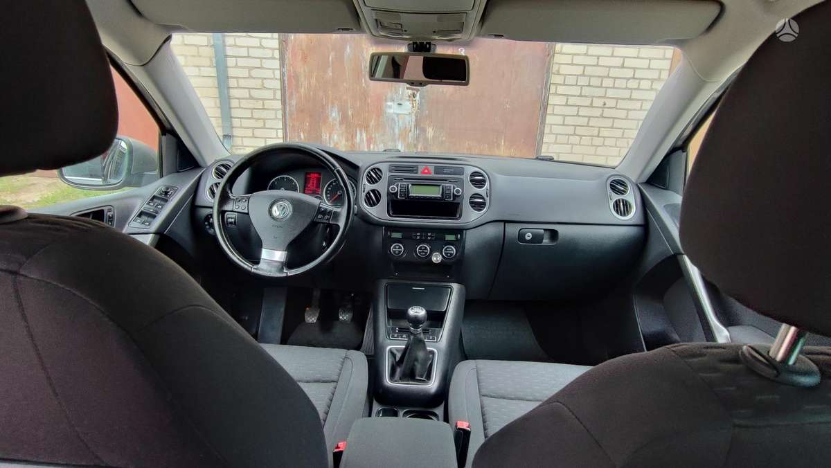 Volkswagen Tiguan 2008 — photo 11
