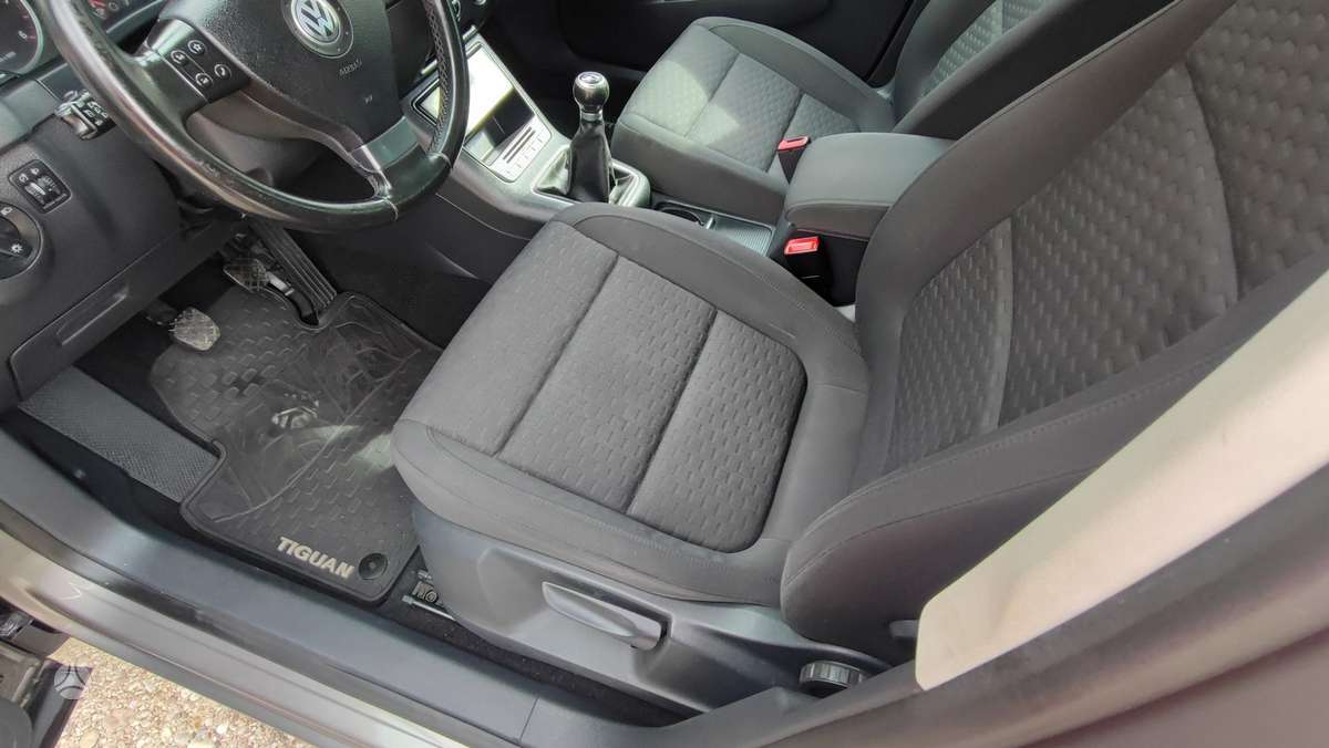 Volkswagen Tiguan 2008 — photo 12