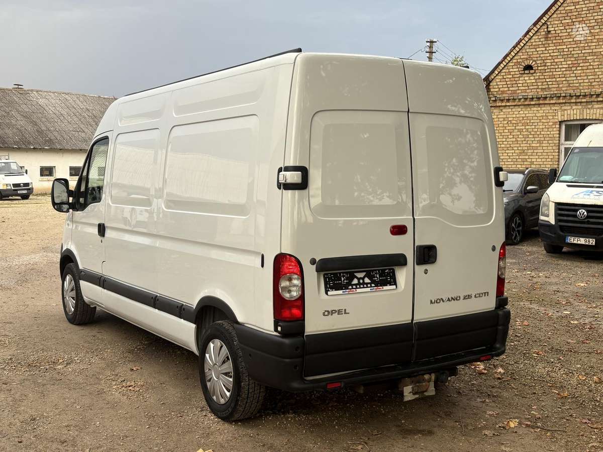 Opel Movano 2010 — photo 5