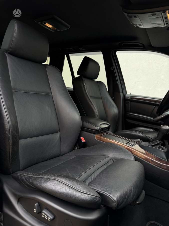 BMW X5 2006 — photo 23