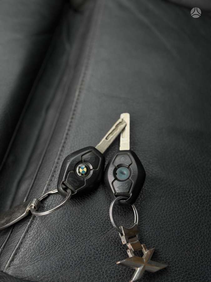 BMW X5 2006 — photo 27