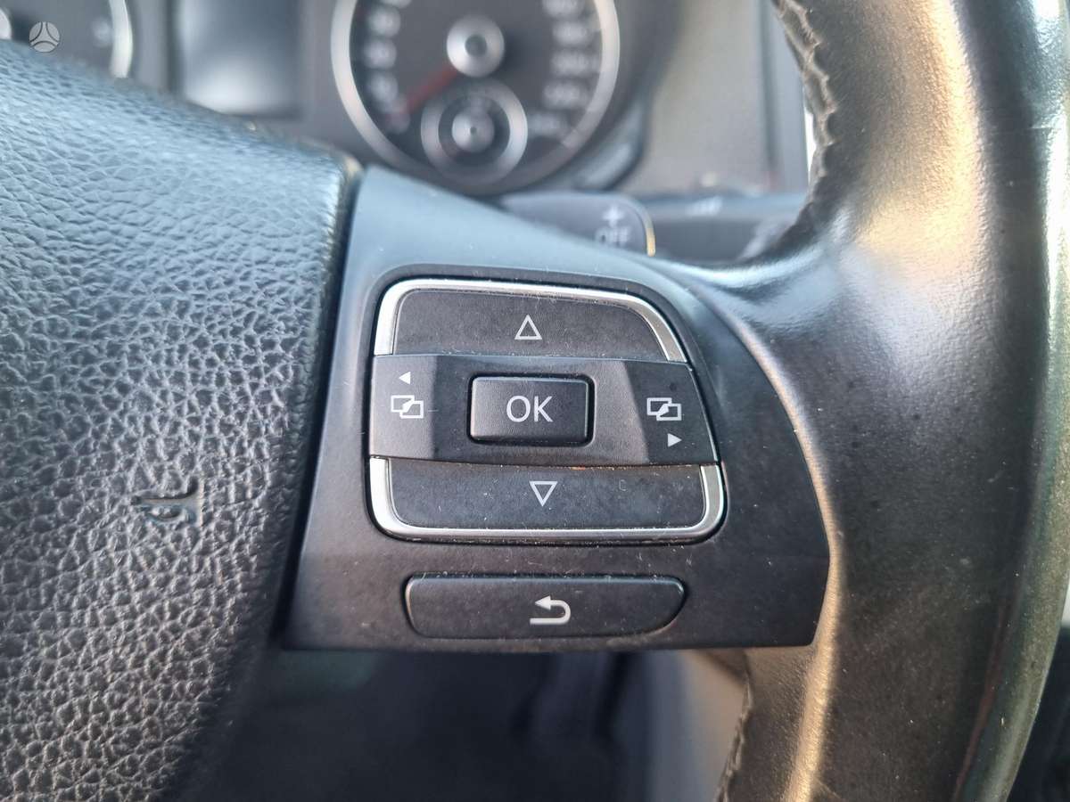 Volkswagen Sharan 2012 — photo 22