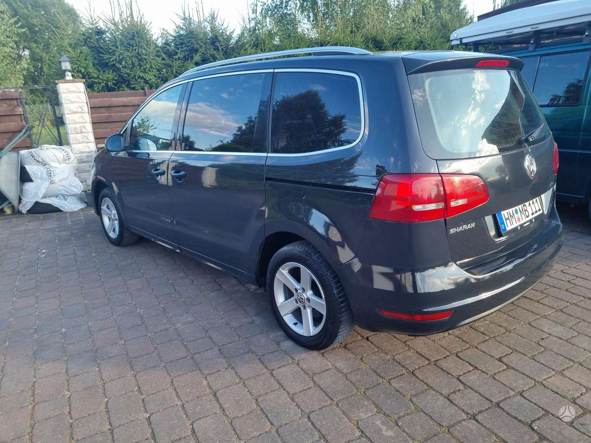 Volkswagen Sharan 2012 — engine 1968 cm³, 140 HP (103kW)