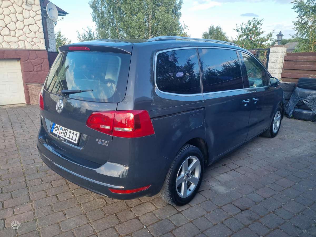 Volkswagen Sharan 2012 — photo 6