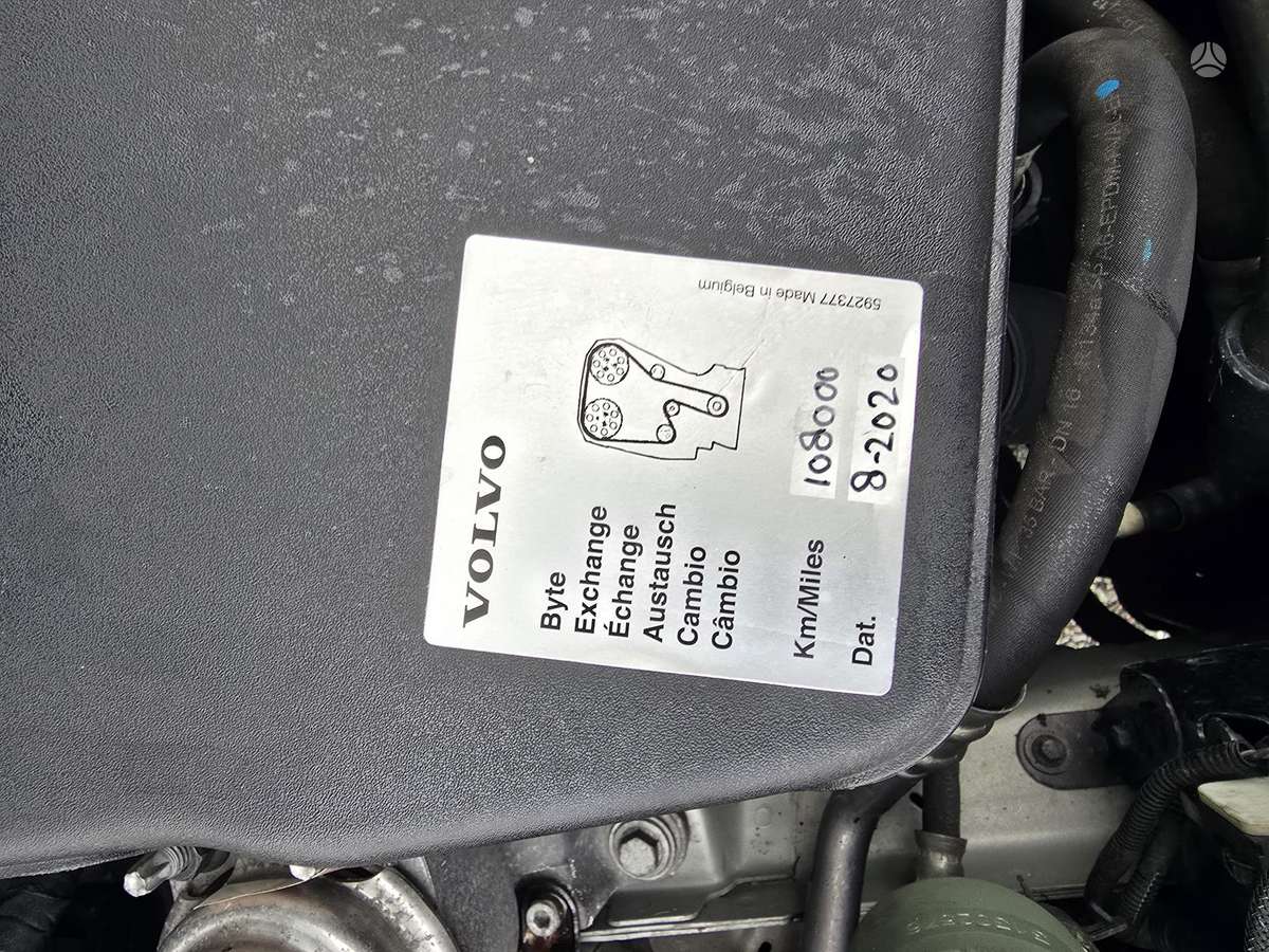 Volvo V70 2013 — photo 26