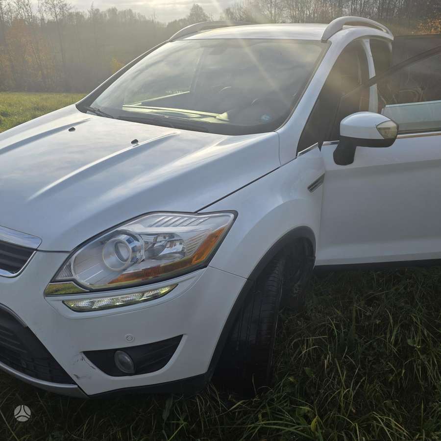 Ford Kuga 2012 — photo 6