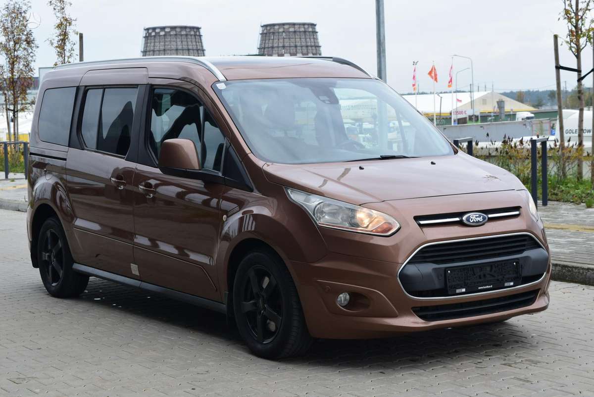 Ford Tourneo 2014 — interior