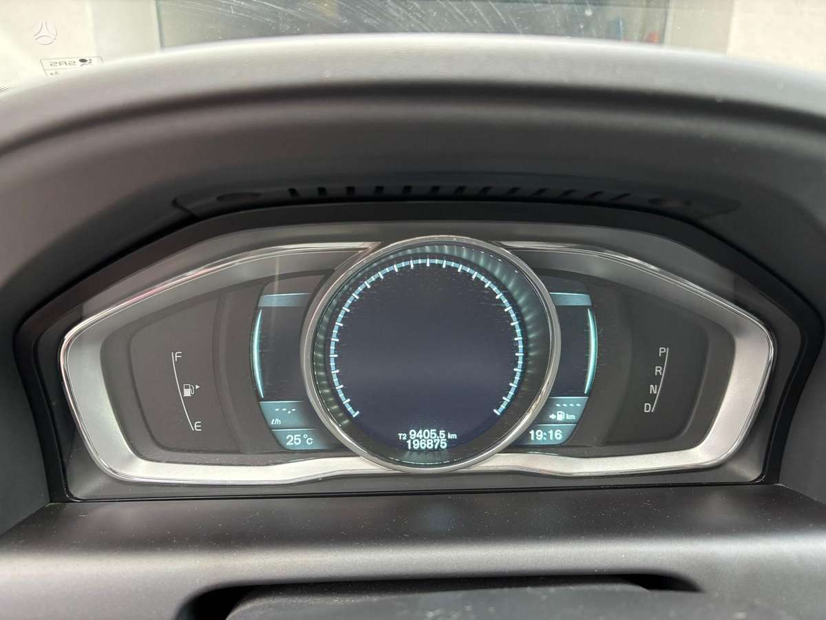 Volvo XC60 2013 — фото 15