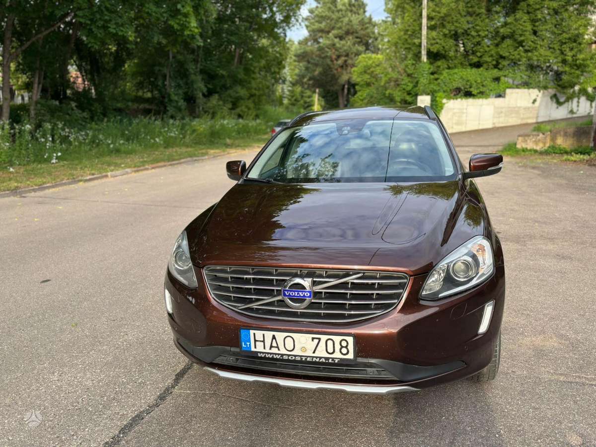 Volvo XC60 2013 — вигляд ззаду