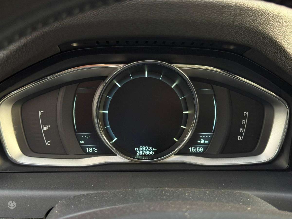 Volvo V70 2014 — photo 19
