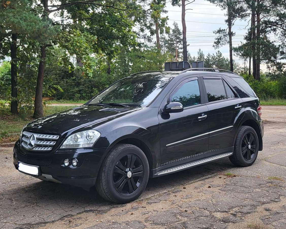 Mercedes-Benz ML320 2006 — photo 7