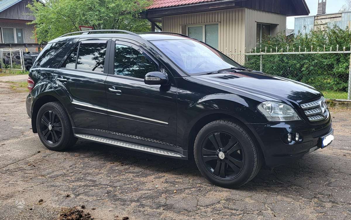 Mercedes-Benz ML320 2006 — photo 8