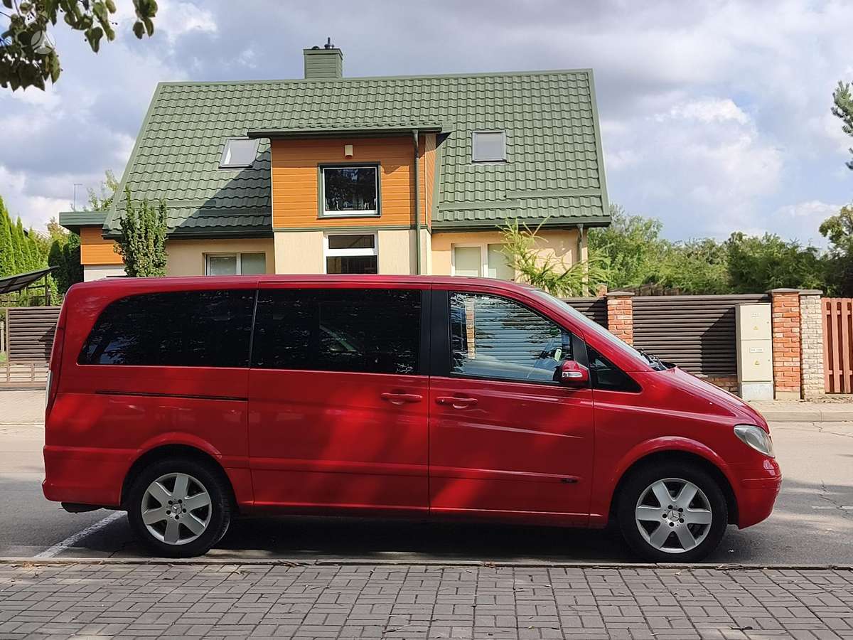 Mercedes-Benz Viano 2005 — вигляд ззаду