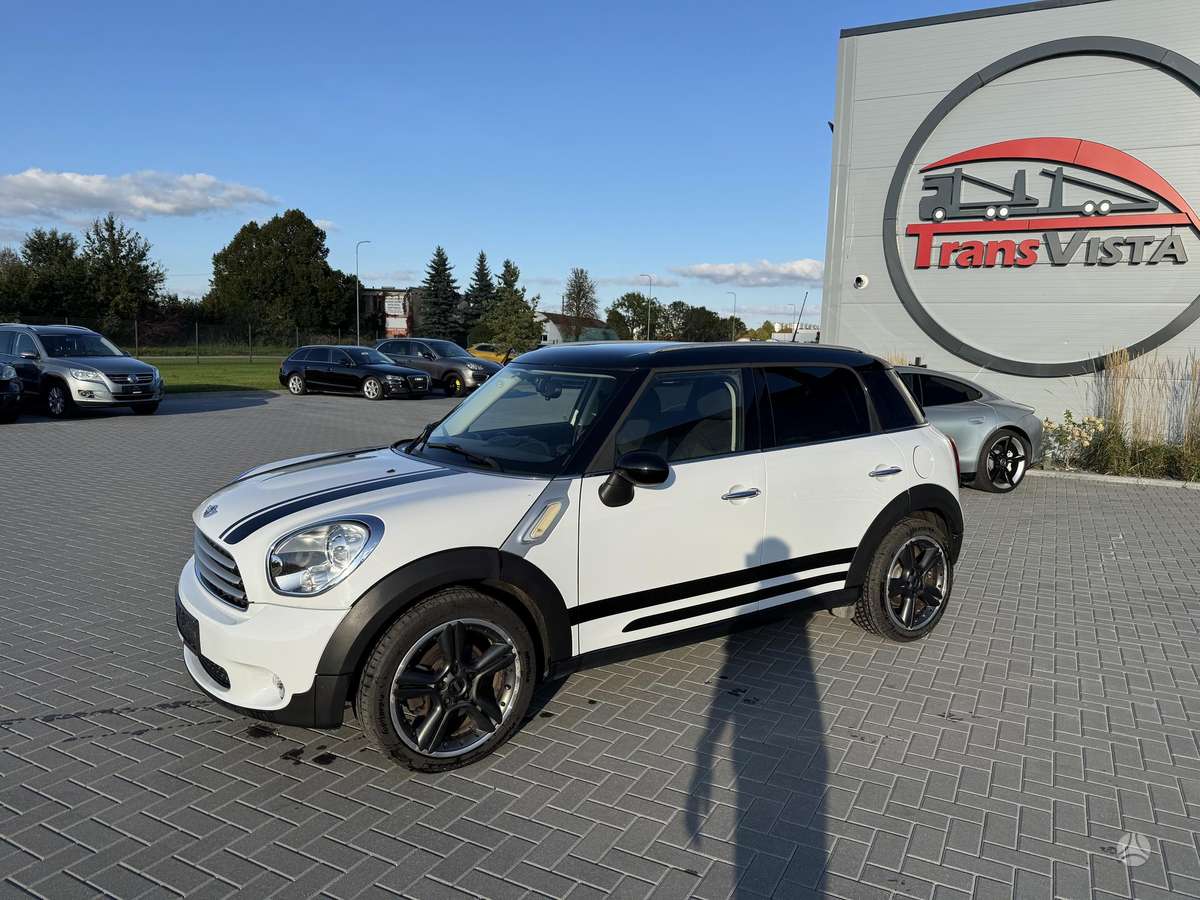 Mini Countryman 2013 — вигляд ззаду