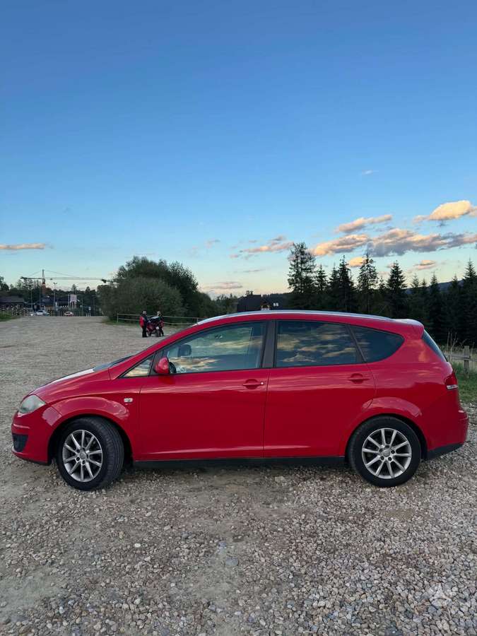 Seat Altea 2011 — вигляд ззаду