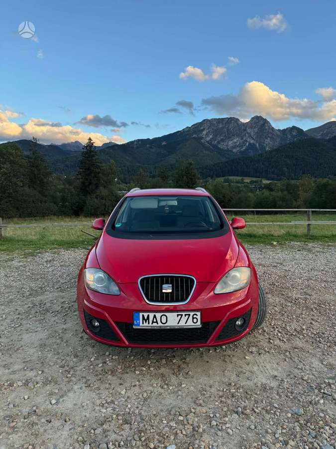 Seat Altea 2011 — двигун 2000 cm³, 140 HP (103kW)