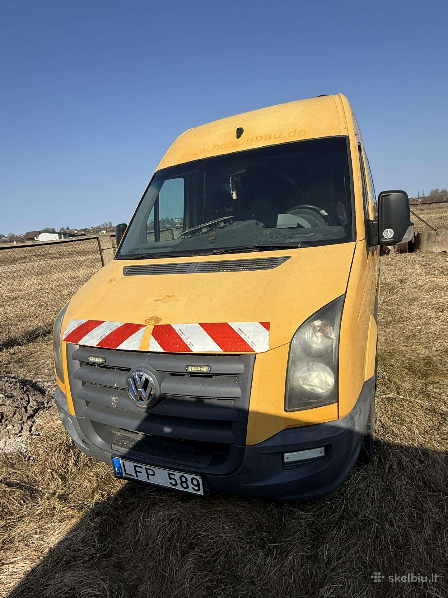 Volkswagen Crafter 2010 — rear view