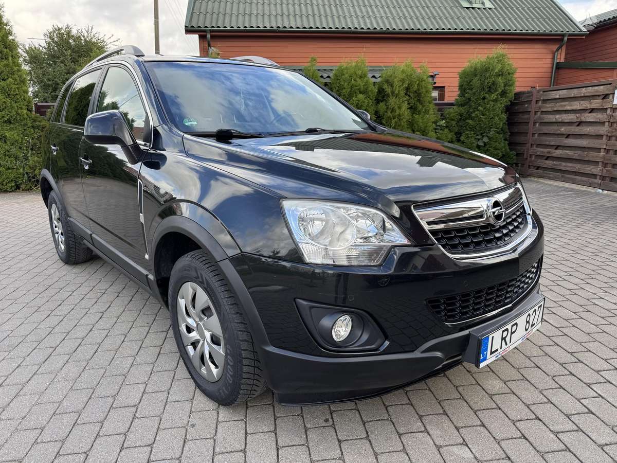 Opel Antara 2012 — вигляд ззаду