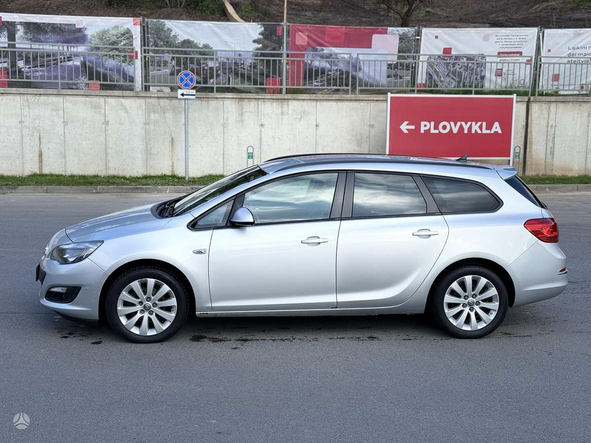 Opel Astra 2015 — photo 5