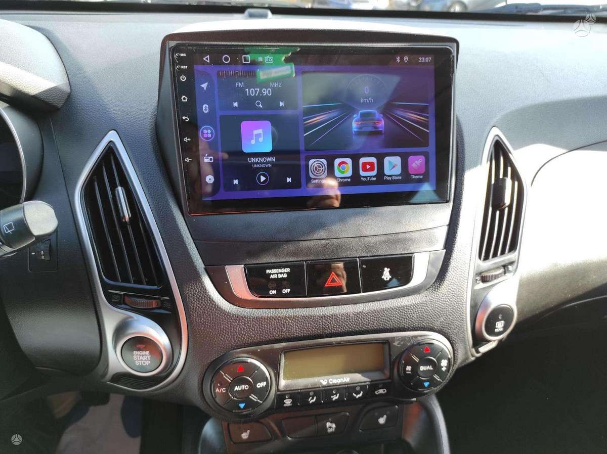 Hyundai ix35 2011 — photo 27
