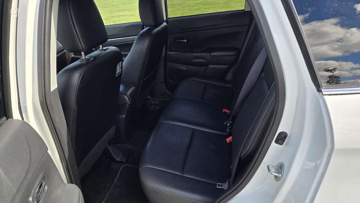 Mitsubishi ASX 2013 — photo 14