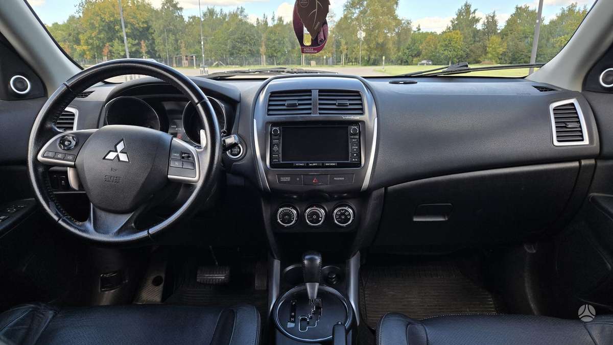 Mitsubishi ASX 2013 — photo 15