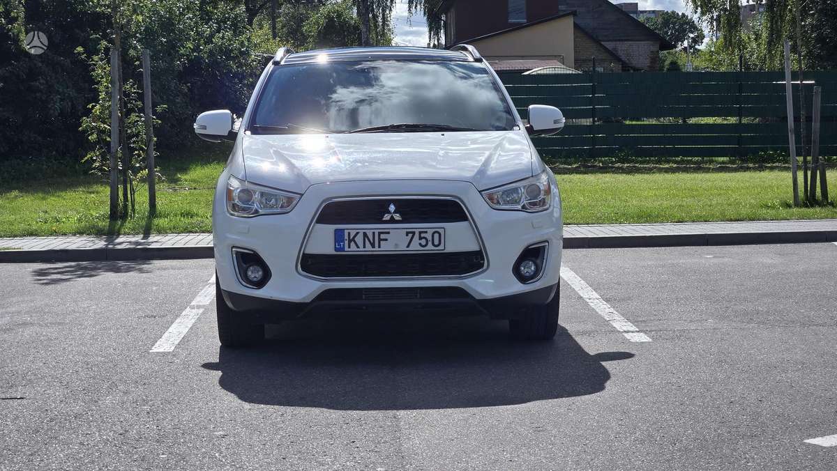 Mitsubishi ASX 2013 — photo 9