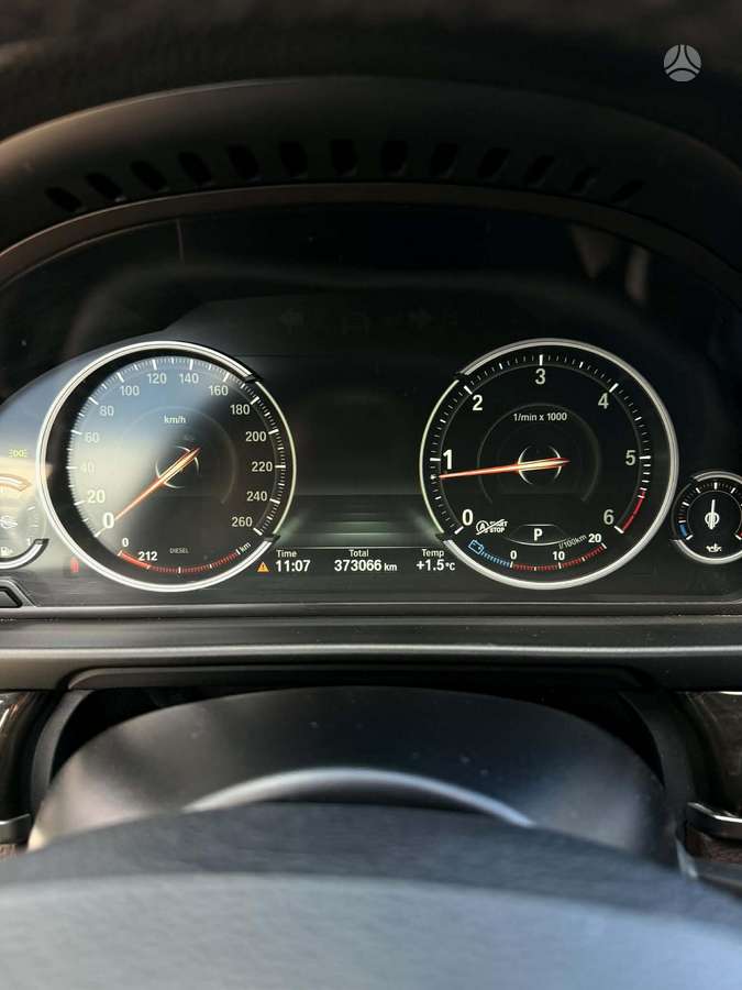BMW 525 2013 — photo 13