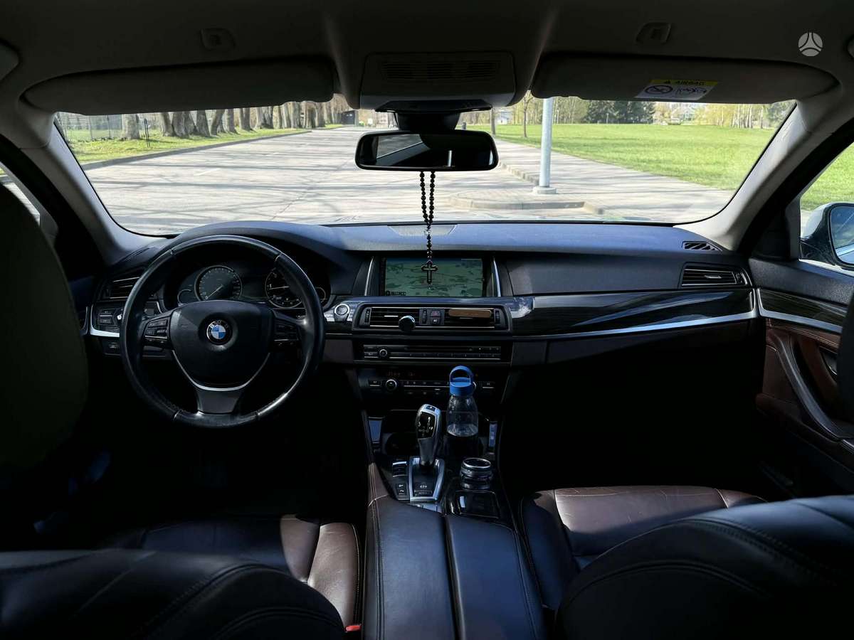 BMW 525 2013 — photo 7