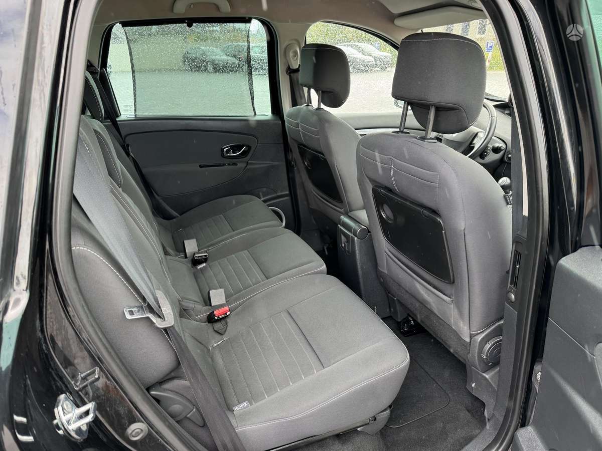 Renault Scenic 2015 — photo 19